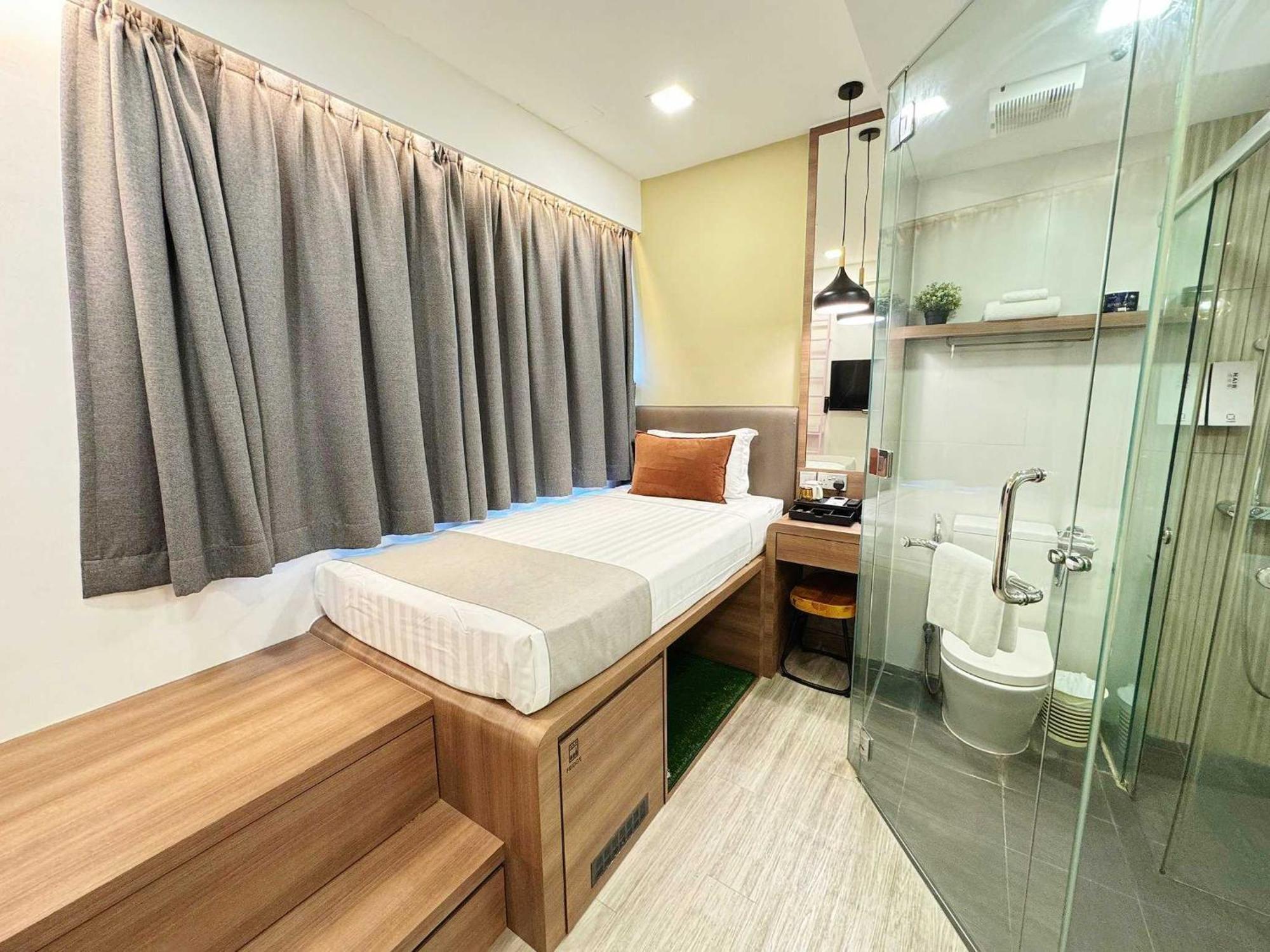 Champion Hotel City Singapore Exterior photo